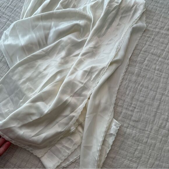 Y2K Victoria’s Secret white slip dress maxi mesh bust detail floral lace size L - Picture 11 of 11